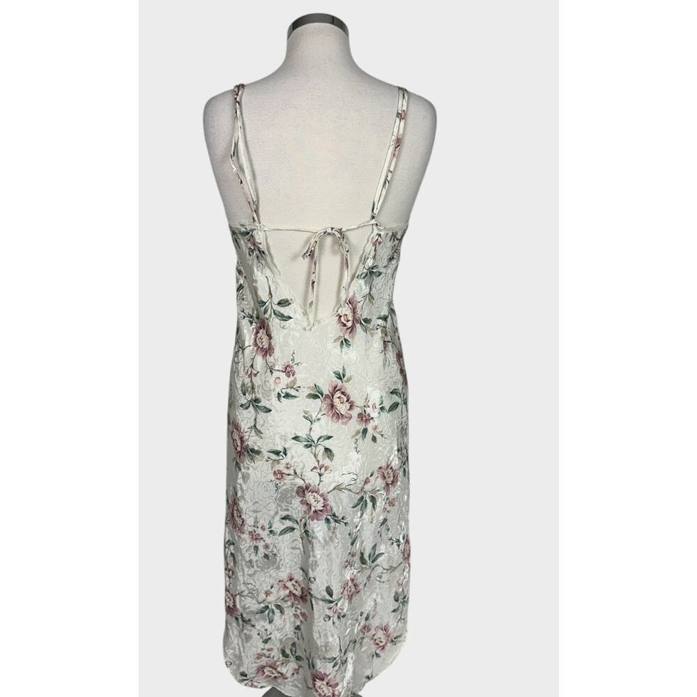 Vintage California Dynasty Medium 100% Polyester Floral Nightgown and Robe Set - Picture 10 of 16